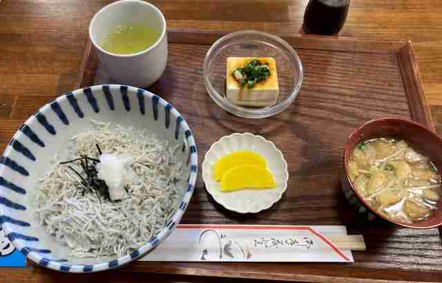 しらす丼