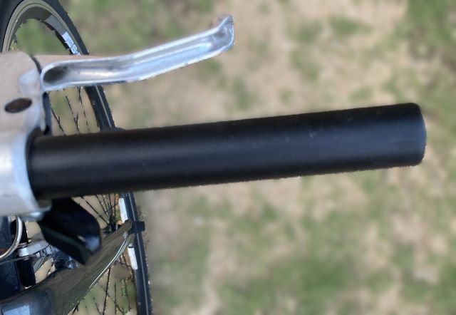 ハンドルグリップを外したハンドル